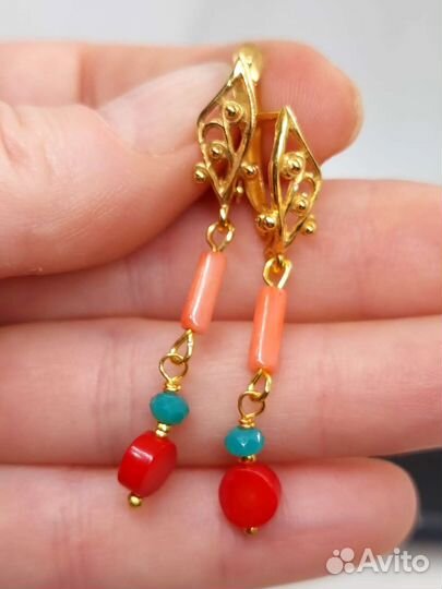 Колье и серьги Коралл