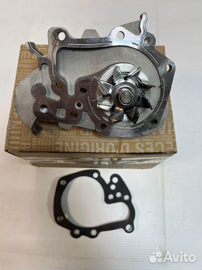 Насос водяной Рено Ларгус 8 кл новый
