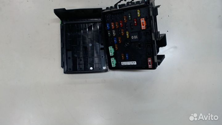 Блок предохранителей Volkswagen Tiguan, 2014