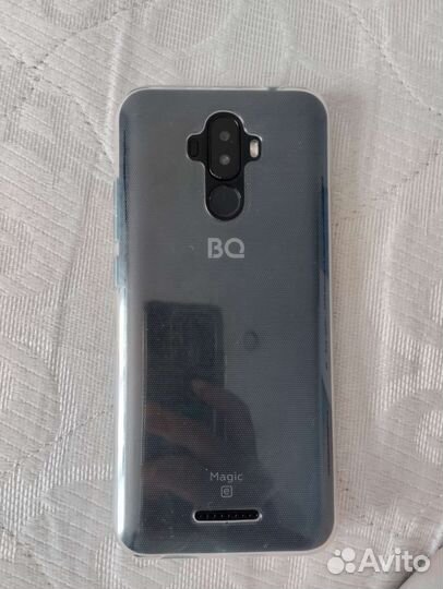 Телефон BQ