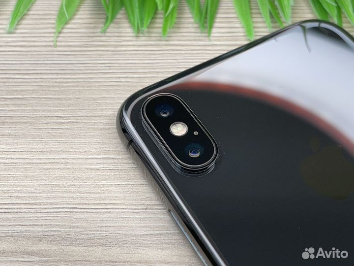 iPhone X 64GB Black (околоидеал)