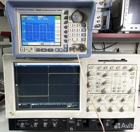 Tektronix TDS7404B Осциллограф, 4 канала, 4 ггц