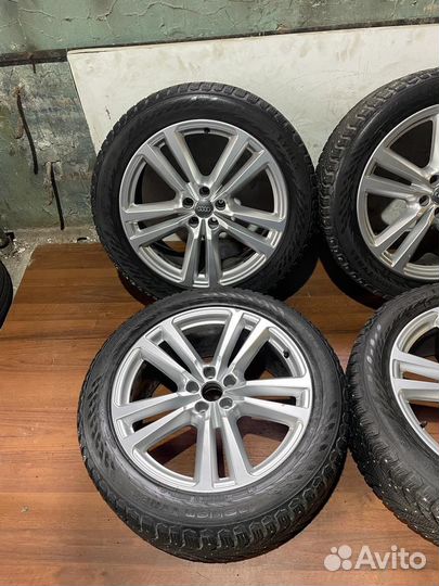 Комплект колёс Audi Q7/Q8 оригинал 275/45 R20