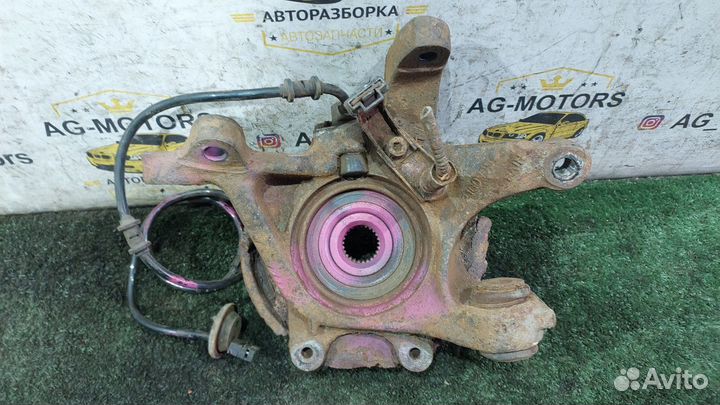 Кулак поворотный задний левый W210 2,0