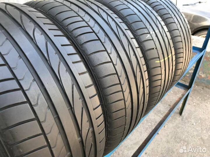 Bridgestone Potenza RE050A 235/55 R17
