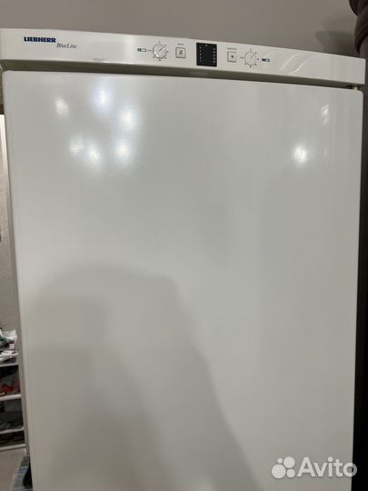 Холодильник Liebherr CP 40030 на запчасти