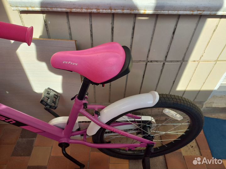 Велосипед для девочки 5-8 лет
