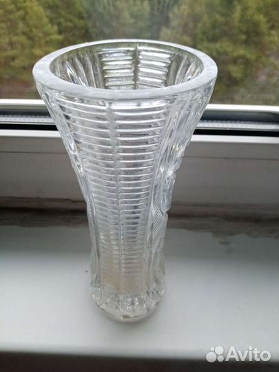 Хрустальная ваза
