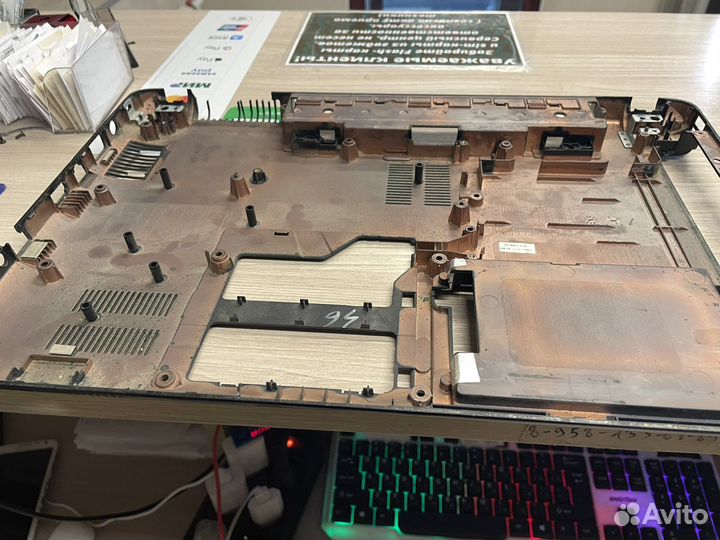 Ноутбук Samsung NP-R525L/DNS TWH-N12P на запчасти