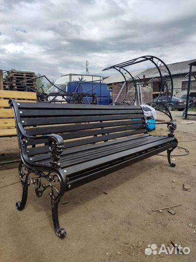 Садовая чугун скамья