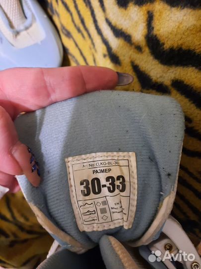 Коньки для мальчика и для девочки