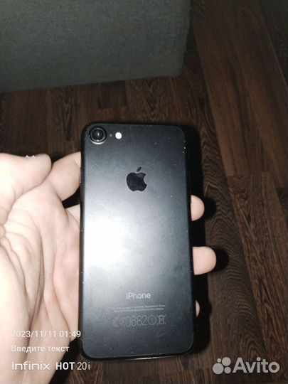 iPhone 7, 32 ГБ