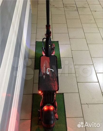 Электросамокат Kugoo G1