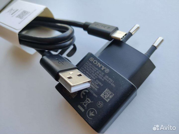 Зарядка Sony Type-C