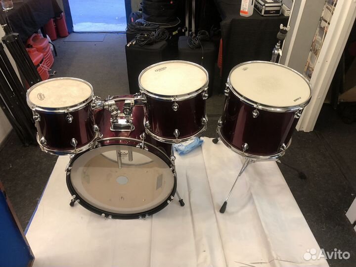 Ударная установка Hohner drumset, цвет вишнёвый