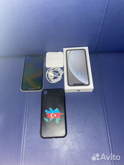 iPhone Xr, 64 ГБ