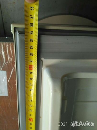 Дверь для холодильника