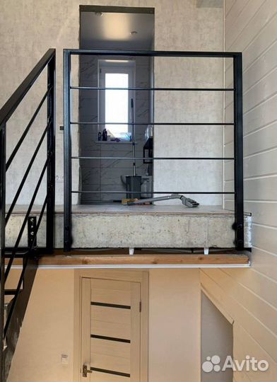 Лестница из листового металла