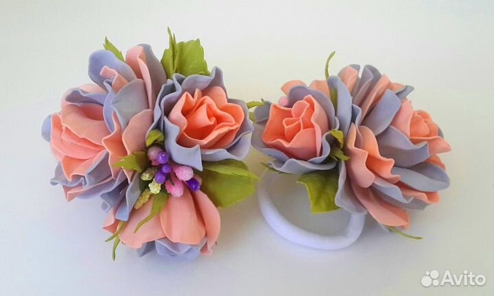 Резиночки для волос. Цветы из фоамирана