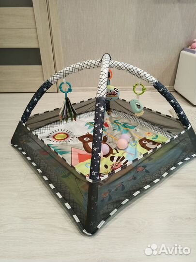 Развивающий коврик для новорожденных