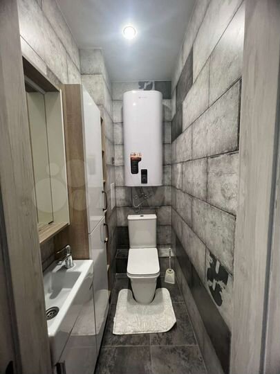 2-к. квартира, 60 м², 3/9 эт.