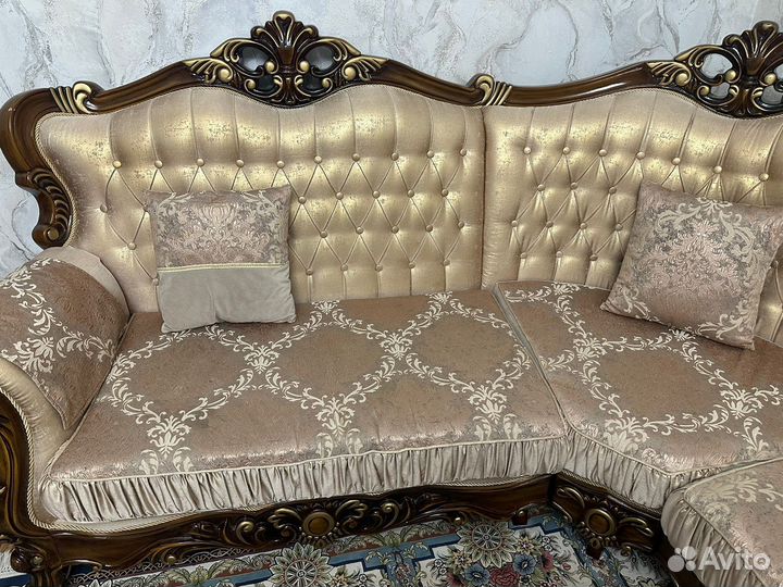 Угловой диван