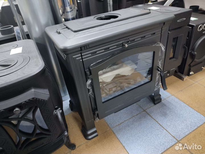 Печь отопительная чугунная дрова Tena N до 200 м3