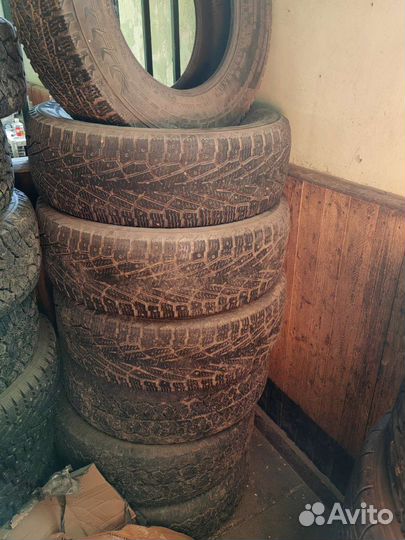 Nokian Tyres Hakkapeliitta LT2 275/65 R18