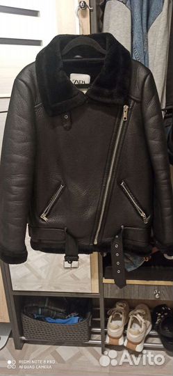 Кожаная куртка mango