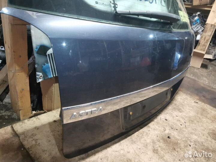 Крышка багажника Opel Astra H универсал 1.6 Z16XER