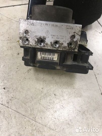 Блок ABS (насос) Nissan Almera