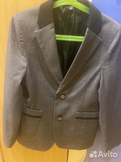 Пиджак га мальчика 128р классичнский