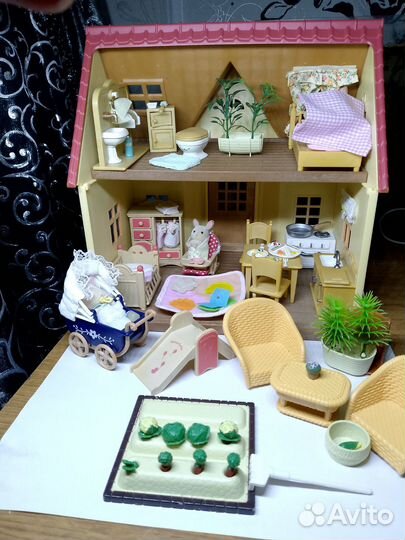 Sylvanian families дом с мебелью