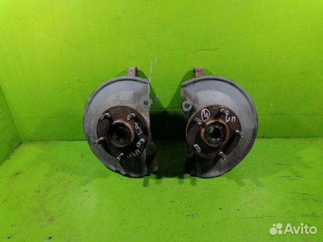 Кулак поворотный передний Mitsubishi Lancer 10 1.5