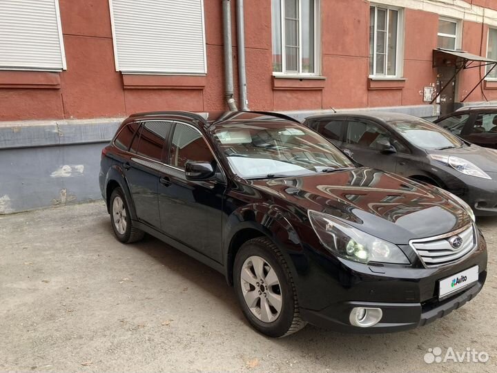 Subaru Outback 2.5 CVT, 2010, 127 000 км