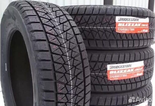 Bridgestone Blizzak DM-V2 215/70 R17 101S