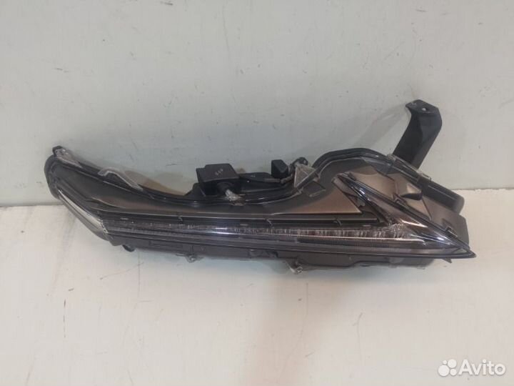 Ходовой огонь передний правый Lexus 1 2014-2017