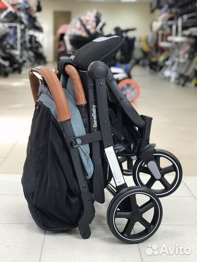 Коляска прогулочная с амортизацией