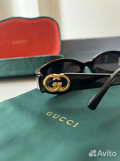 Очки солнцезащитные Gucci женские