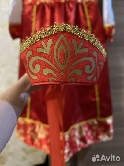 Корнавальный костюм (русская народная)