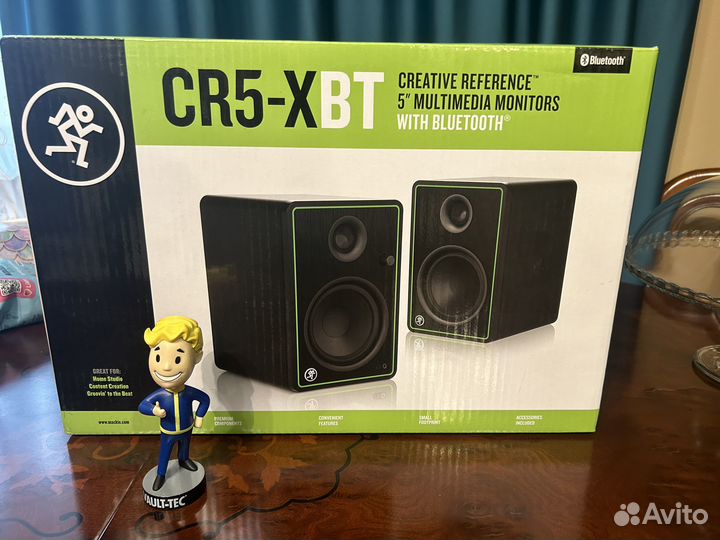 Mackie CR5-XBT пара студийных мониторов Новые