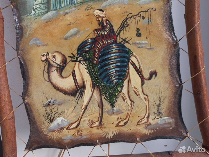 Картина -панно маслом на холсте из натур. кожи