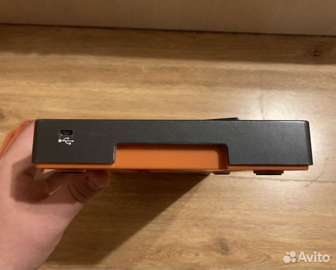 Миди клавиатура novation launchkey mini