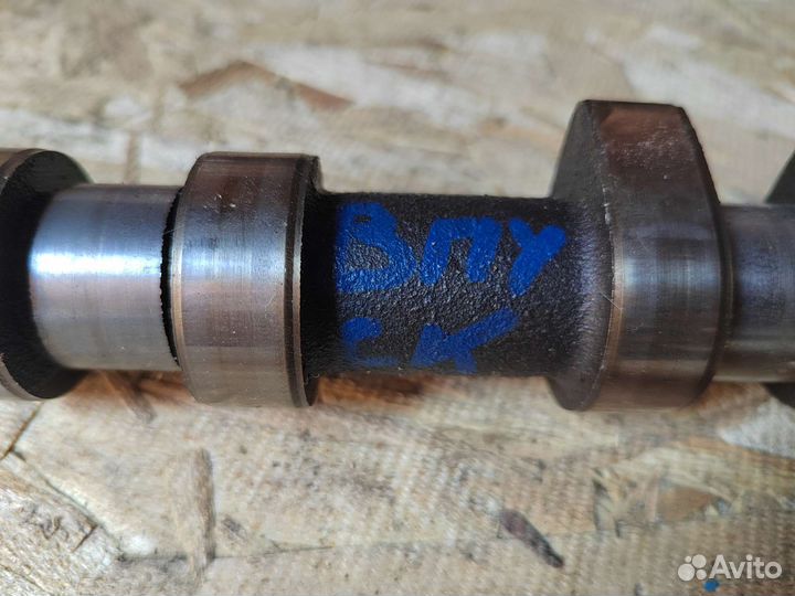 Распредвал Каптива 2,4