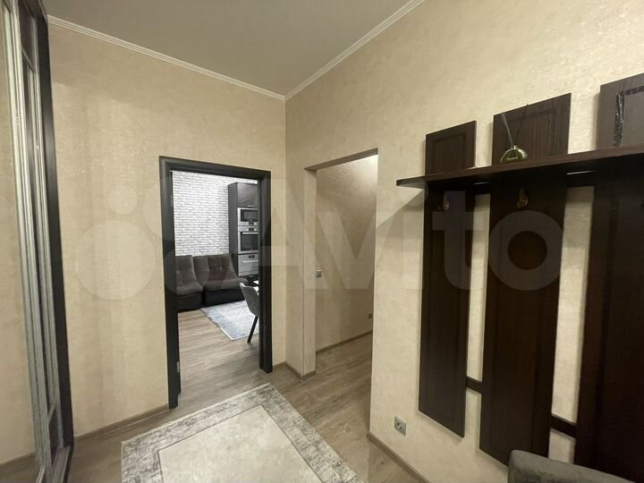 2-к. квартира, 70 м², 8/9 эт.