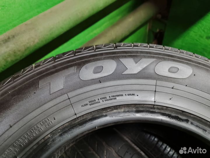 Toyo Open Country U/T 215/70 R16 100H