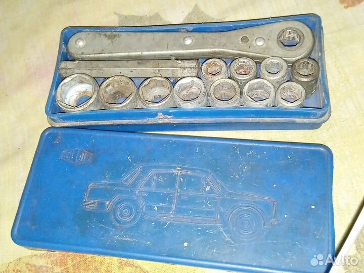 Набор инструментов для авто СССР