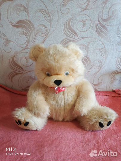 Большой медведь, мягкая игрушка