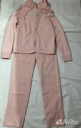 Спортивный костюм женский
