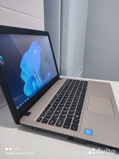Ноутбук asus x540s